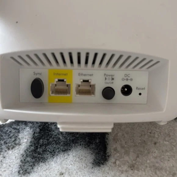 Orbi Router RBR20 - Picture 4 of 5